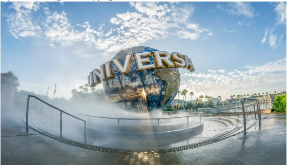 Entrance to Universal Studios